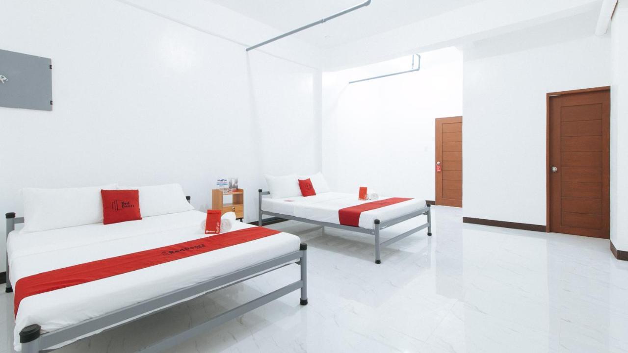 Reddoorz At Good 101 Paranaque Paranaque City Екстер'єр фото